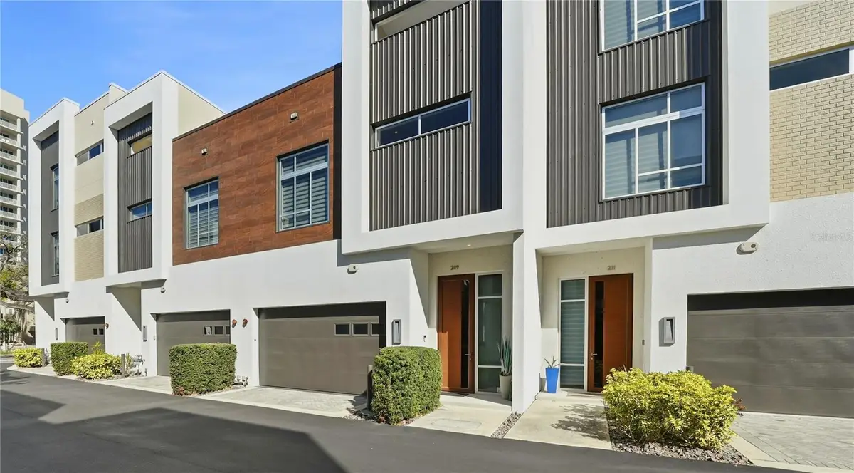 209 Cosmopolitan Court, Sarasota, FL 34236 - #1