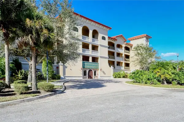 7718 Lake Vista Court #207, LAKEWOOD RANCH, FL 34202