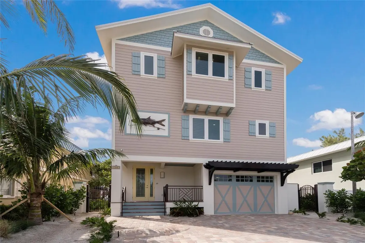 2302 Gulf Drive N, Bradenton Beach, FL 34217 - Image #1