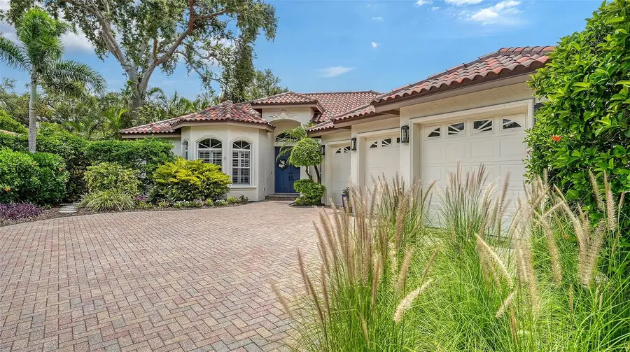 1864 Goldenrod Street, Sarasota, FL 34239 - Image #2