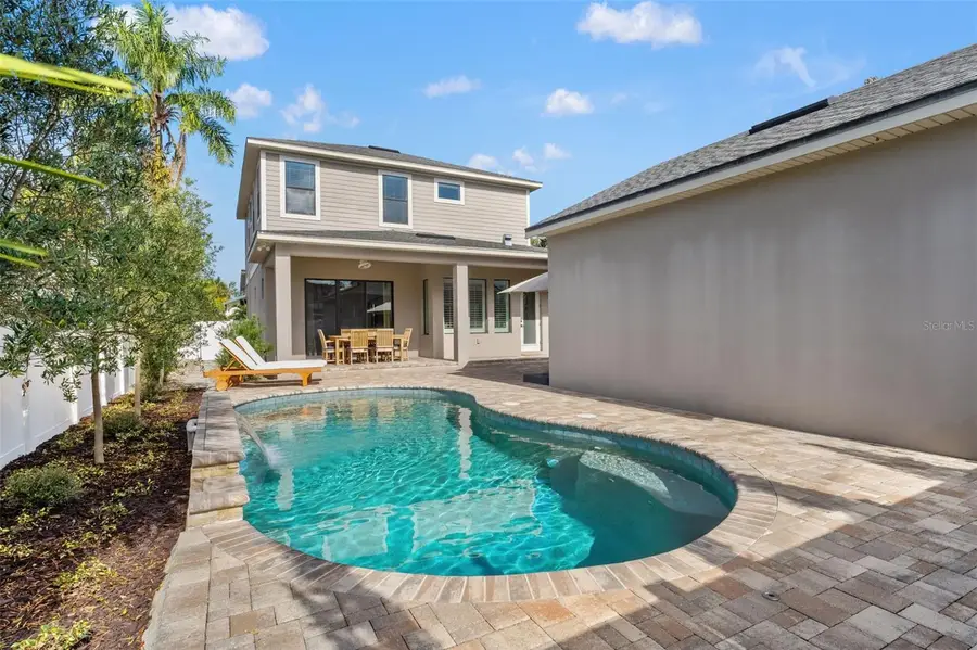 2152 Burlington Avenue N, Saint Petersburg, FL 33713 - Image #3