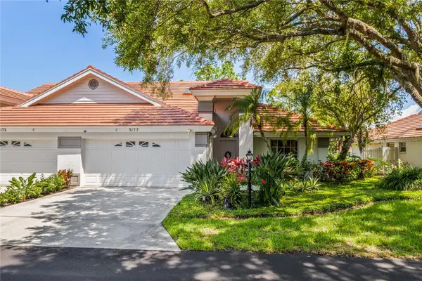 3177 Lake Park Lane #5, SARASOTA, FL 34231