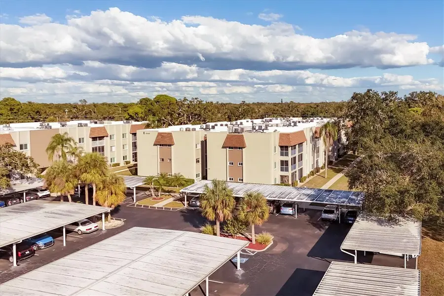 1310 Glen Oaks Drive E #285E, Sarasota, FL 34232 - Image #2