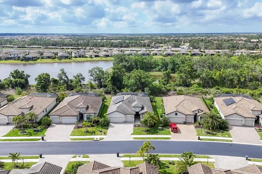 18045 Polo Trail Trail, Lakewood Ranch, FL 34211 - Image #3