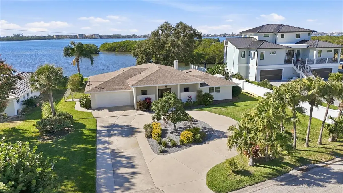 8632 Dunmore Drive, Sarasota, FL 34231 - Image #1