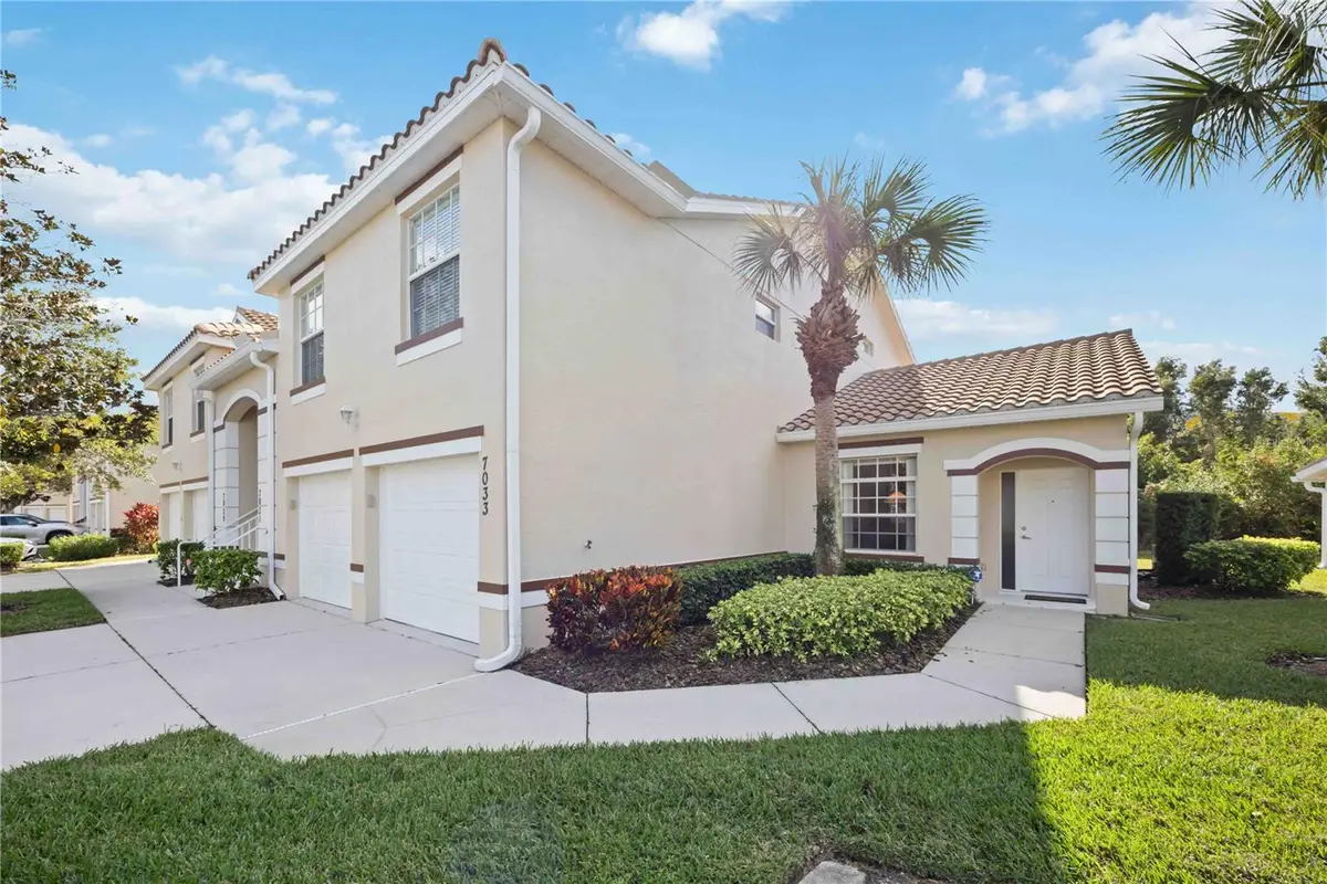7033 Strand Circle #102, Bradenton, FL 34203 - Image #1