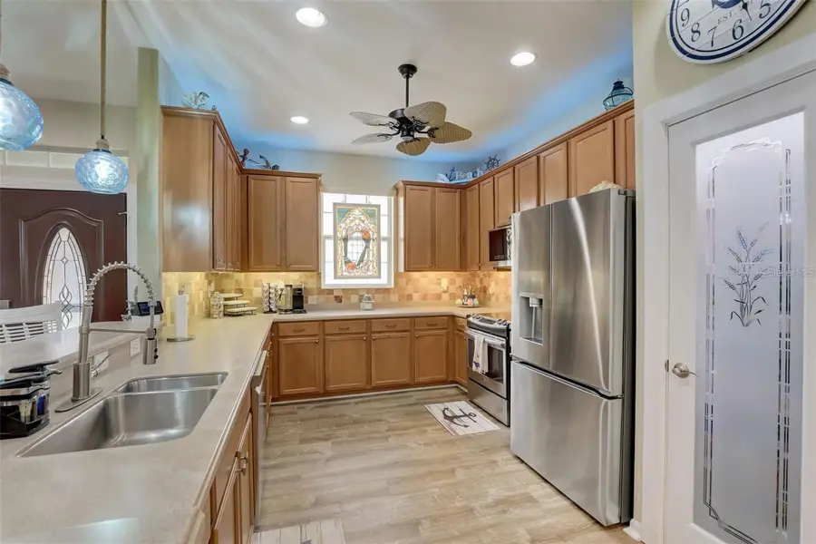 3914 Bridlecrest Lane, Bradenton, FL 34209 - Image #2