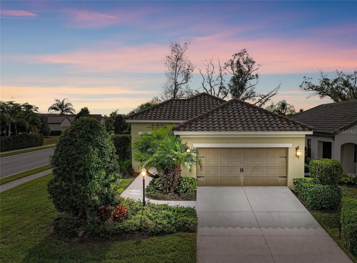 12758 Coastal Breeze Way, Lakewood Ranch, FL 34211 - Image #1