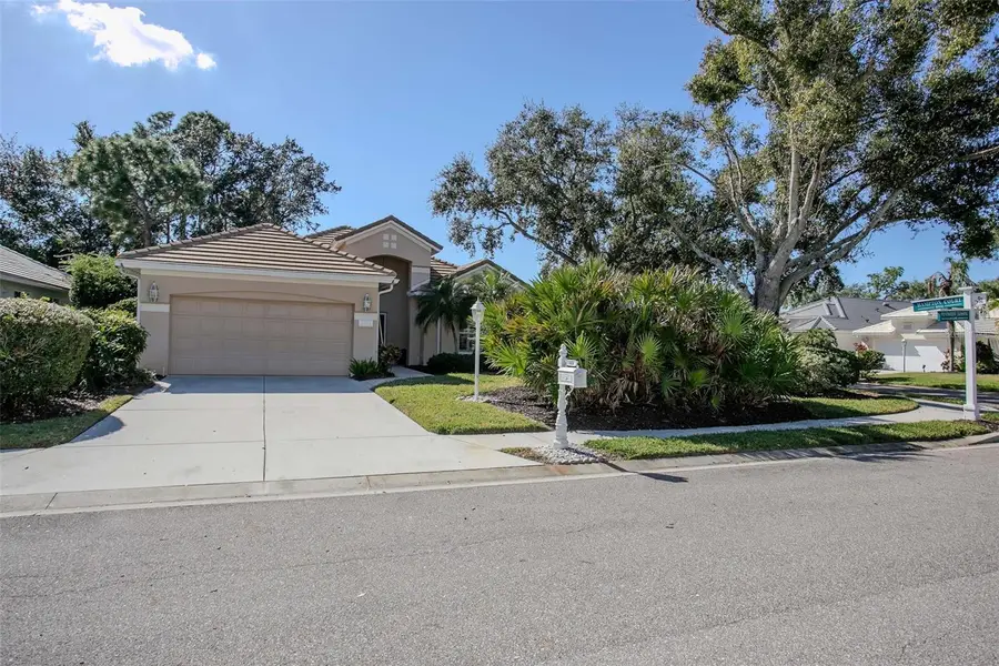 6404 Wentworth Crossing, Manatee, FL 34201 - Image #2