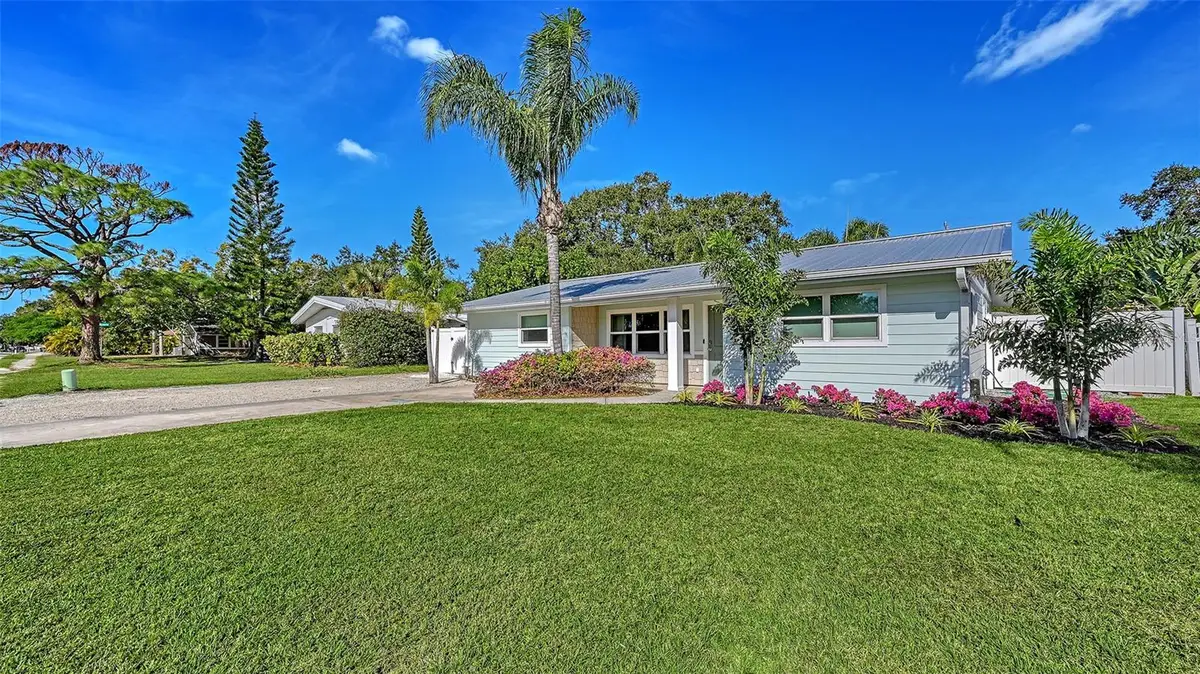 2115 Grove Street, Sarasota, FL 34239 - Image #1
