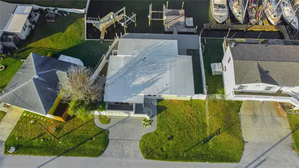 6427 Boatyard Drive, HUDSON, FL 34667