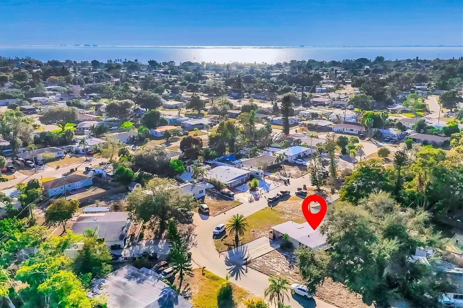 2300 Georgetown Road, Bradenton, FL 34207 - Image #3