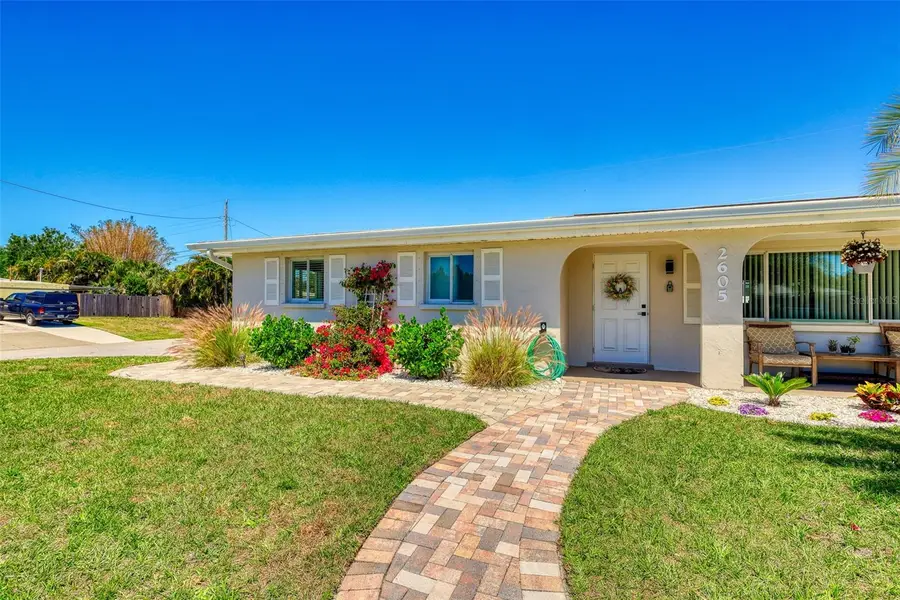 2605 Sunnybrook Drive, Sarasota, FL 34239 - Image #2