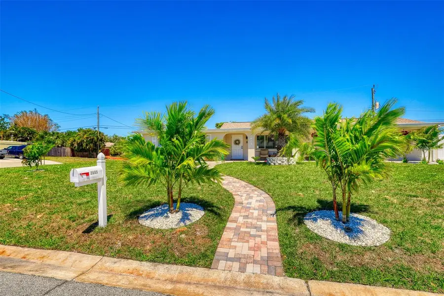 2605 Sunnybrook Drive, Sarasota, FL 34239 - Image #3