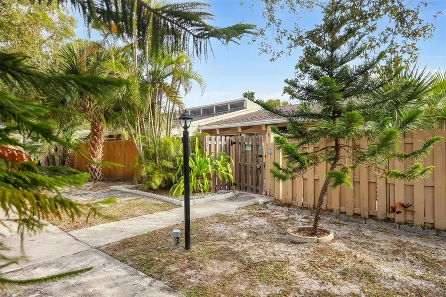 500 N Jefferson Avenue #C3, Sarasota, FL 34237 - Image #2