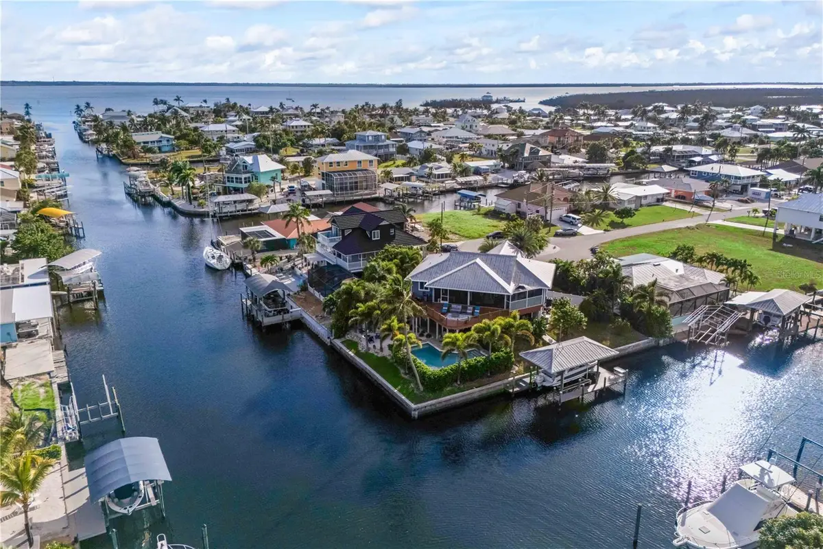 3544 Ruby Ave, Saint James City, FL 33956 - Image #1