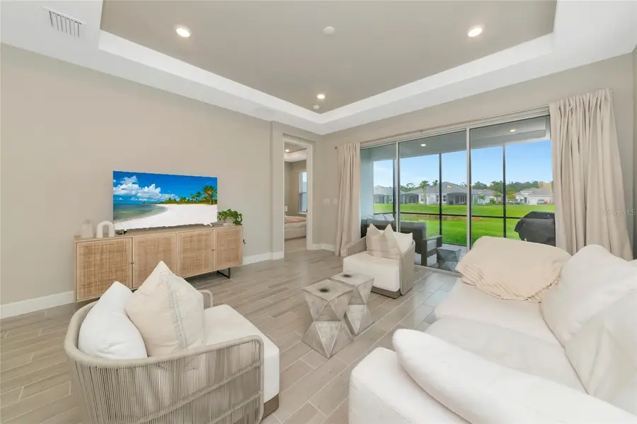 8097 Moonbeam Avenue, Sarasota, FL 34241 - Image #2