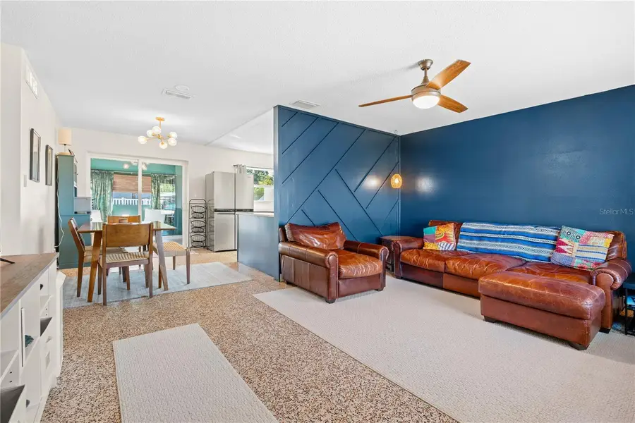 6227 Columbia Drive, Bradenton, FL 34207 - Image #3