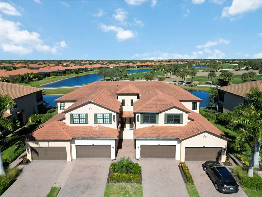 10788 Tarflower Drive #202, Venice, FL 34293 - Image #3