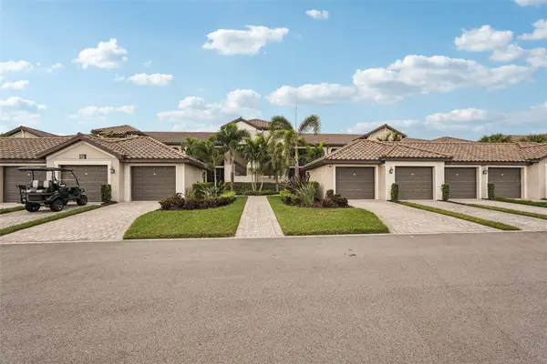 5710 Palmer Circle #104, LAKEWOOD RANCH, FL 34211
