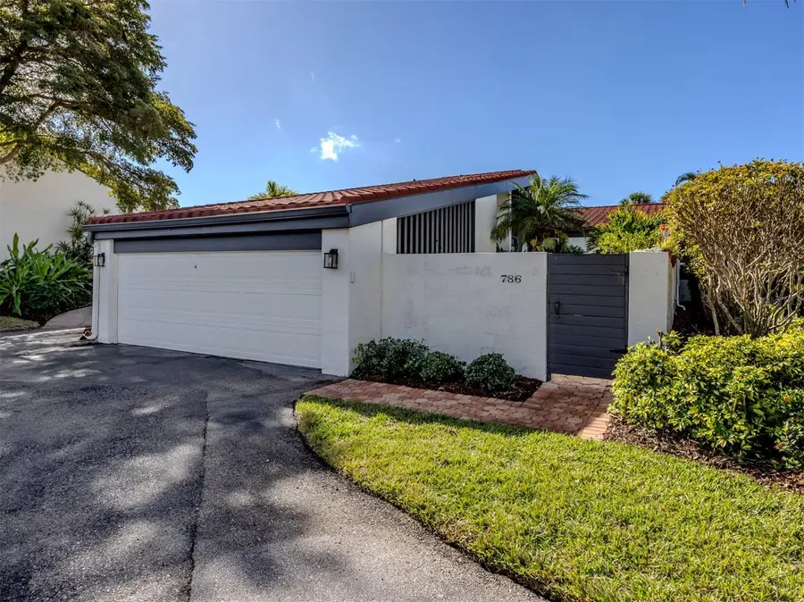 786 Sarabay Road #19, Osprey, FL 34229 - Image #2