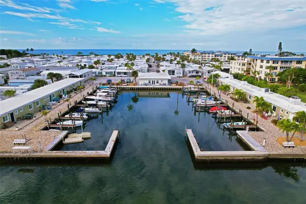 106 Twin Shores Boulevard, LONGBOAT KEY, FL 34228