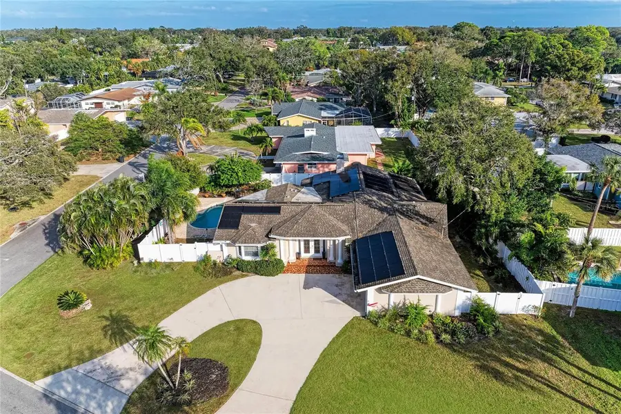 411 Harbor View Lane, Largo, FL 33770 - Image #3