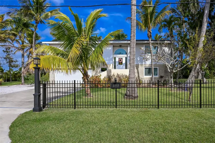 898 Bayshore Drive, Terra Ceia, FL 34250 - Image #2