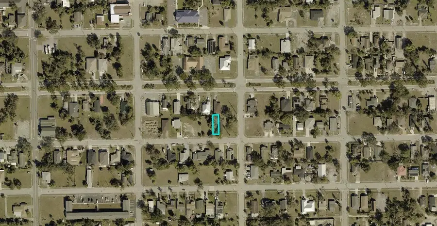 2989 Dunbar Avenue, Fort Myers, FL 33916 - Image #3