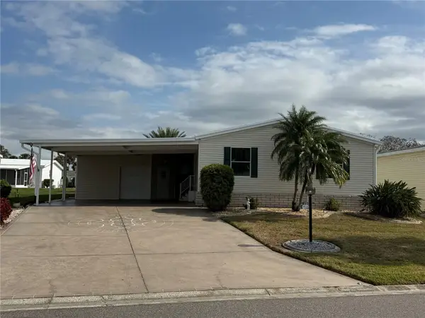 8466 Imperial Circle, PALMETTO, FL 34221