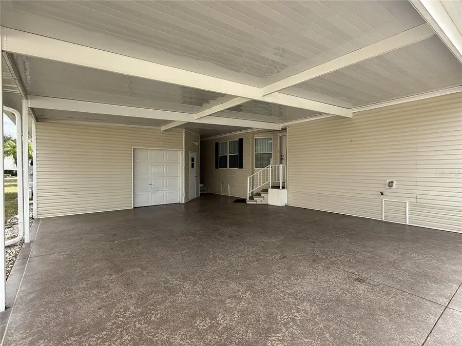 8466 Imperial Circle, Palmetto, FL 34221 - Image #2