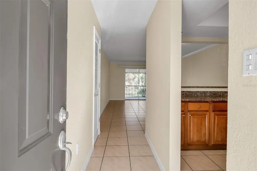 960 La Costa Circle #2, Sarasota, FL 34237 - Image #3