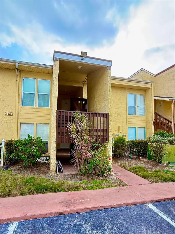 3405 Clark Road #106, SARASOTA, FL 34231