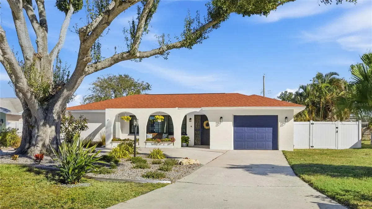 403 61st Street Nw, Bradenton, FL 34209 - Image #1