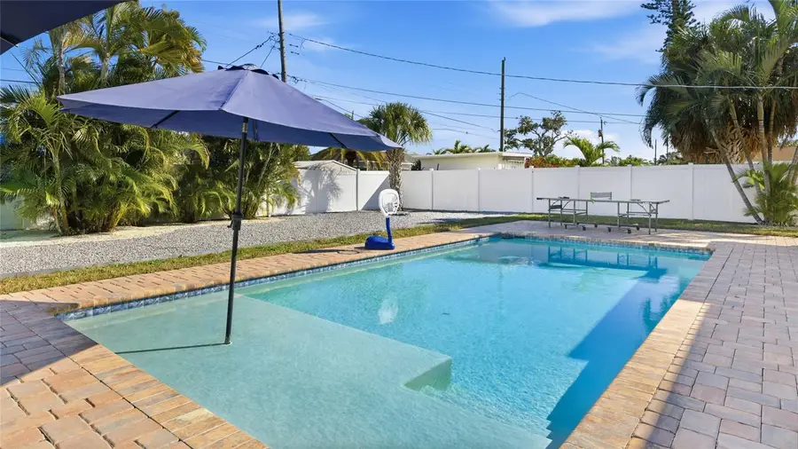 403 61st Street Nw, Bradenton, FL 34209 - Image #3