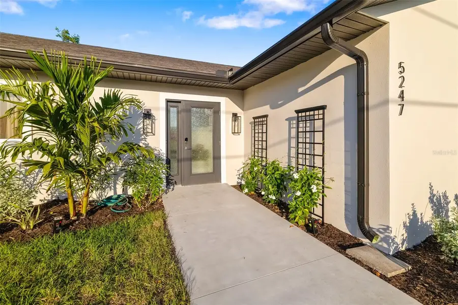 5247 Carmilfra Drive, Sarasota, FL 34231 - Image #2
