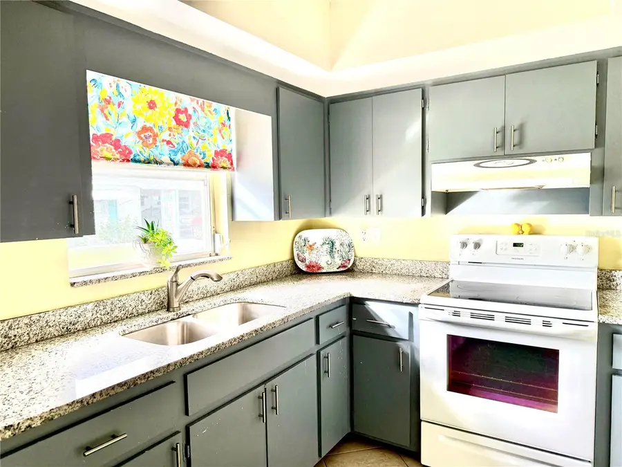 6127 Coral Way, Bradenton, FL 34207 - Image #3