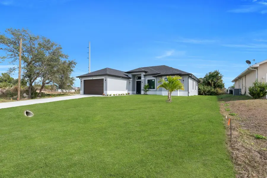 53 Susan Avenue S, Lehigh Acres, FL 33976 - Image #3