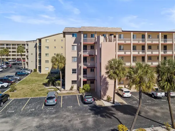 3873 Lake Bayshore Drive #201, BRADENTON, FL 34205