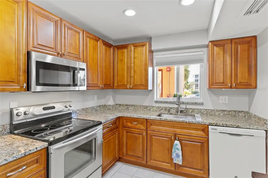 3873 Lake Bayshore Drive #201, Bradenton, FL 34205 - #3