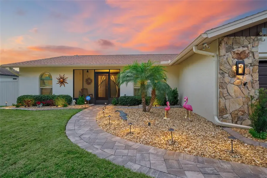 8465 Cypress Lake Circle, Sarasota, FL 34243 - Image #3