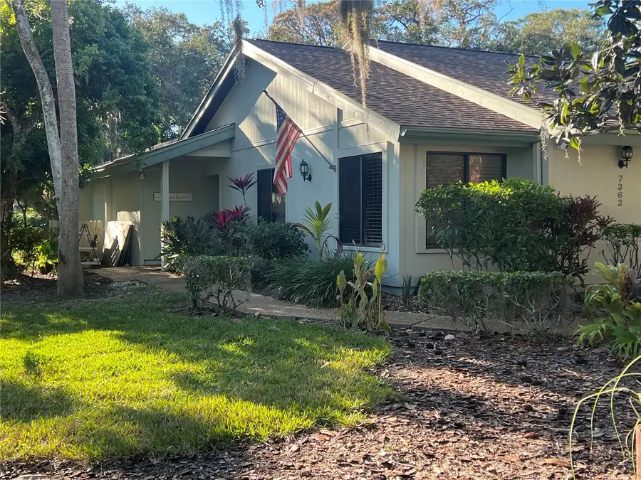 7362 Silver Fern Boulevard #8, Sarasota, FL 34241 - Image #2