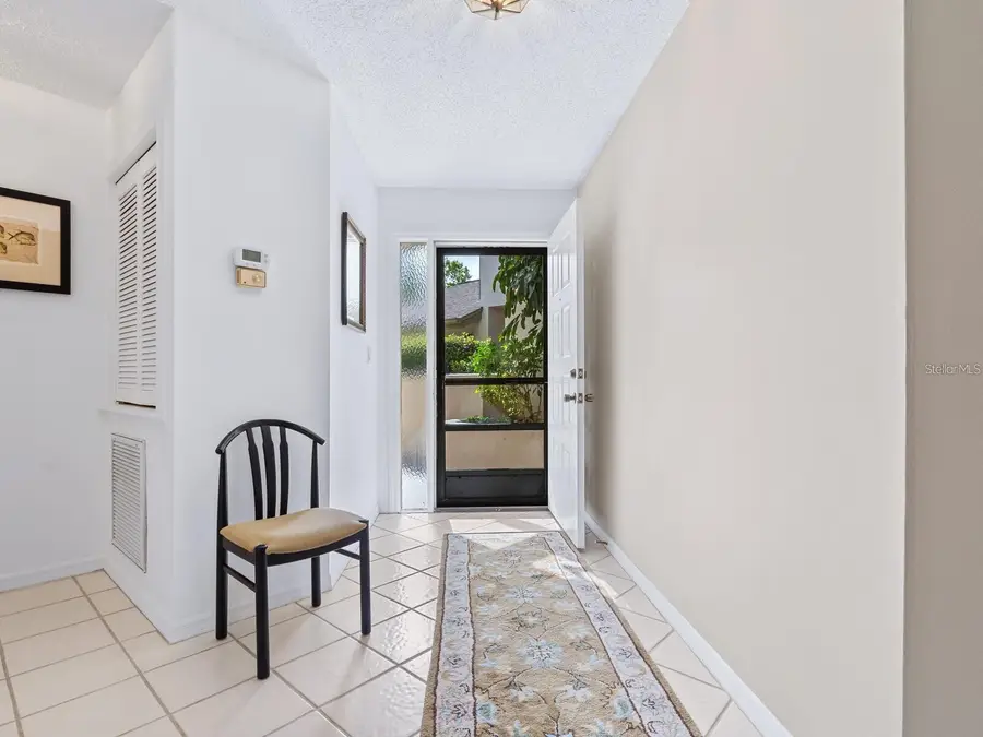 1678 Starling Drive #102, Sarasota, FL 34231 - Image #3