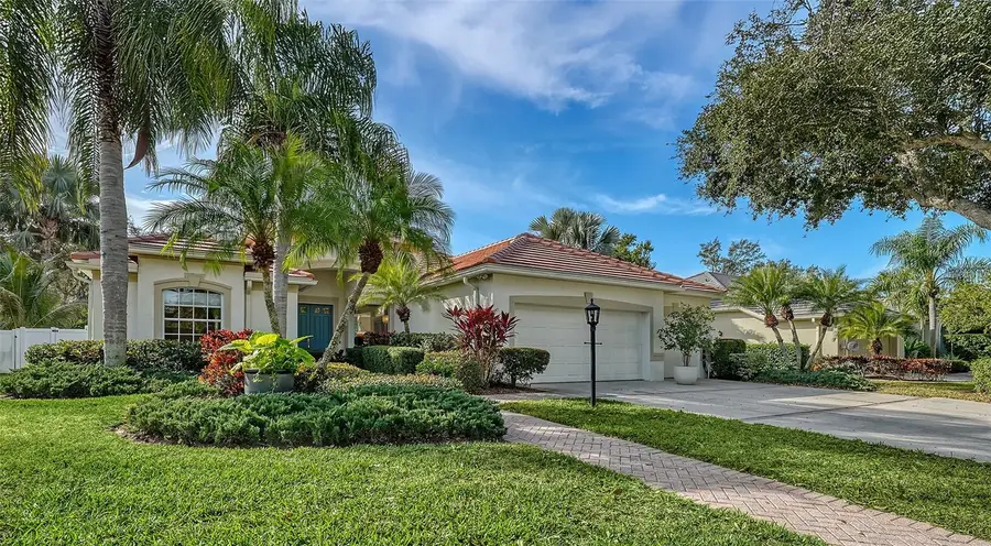4855 Carrington Circle, Sarasota, FL 34243 - Image #2