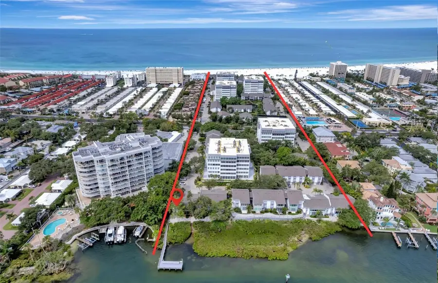 6063 E Peppertree Way #111, Sarasota, FL 34242 - Image #2