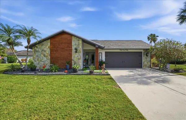 6530 Waterford Circle, SARASOTA, FL 34238
