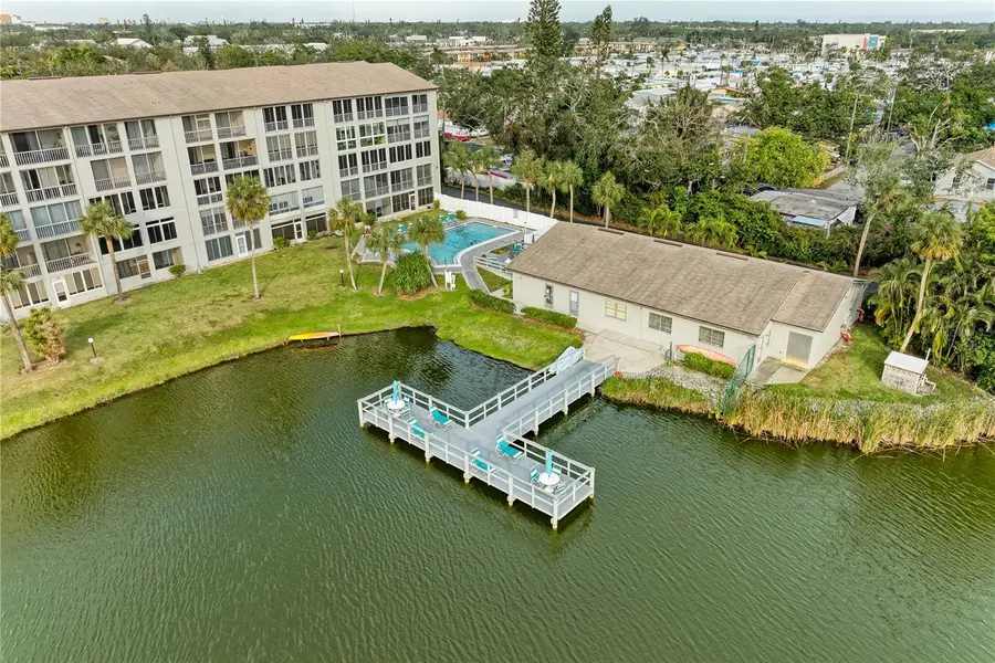 3424 Lake Bayshore Drive #405 BUILDING P, Bradenton, FL 34205 - Image #2