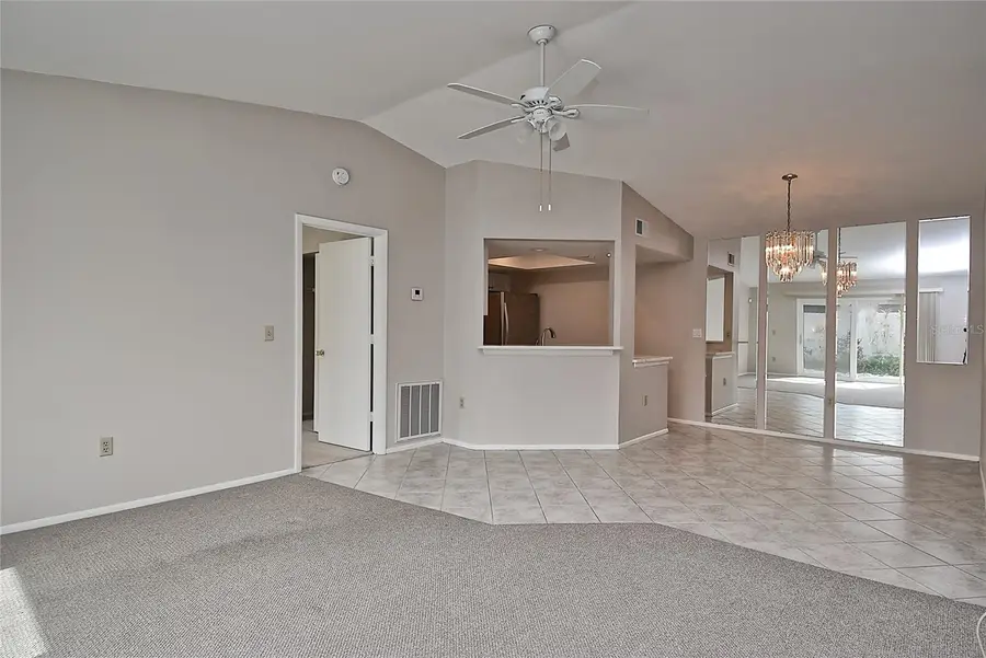 4058 Center Pointe Place #28A, Sarasota, FL 34233 - Image #3