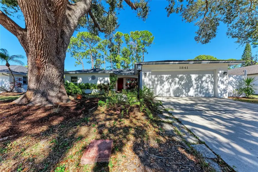 1841 Springwood Drive, Sarasota, FL 34232 - Image #2