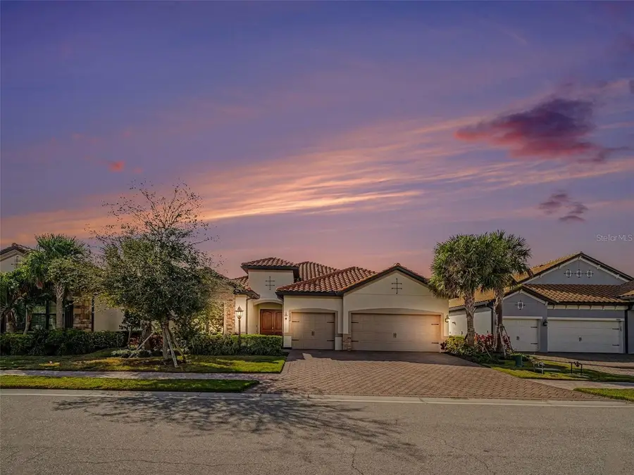 7032 Highgate Lane, Bradenton, FL 34202 - #2